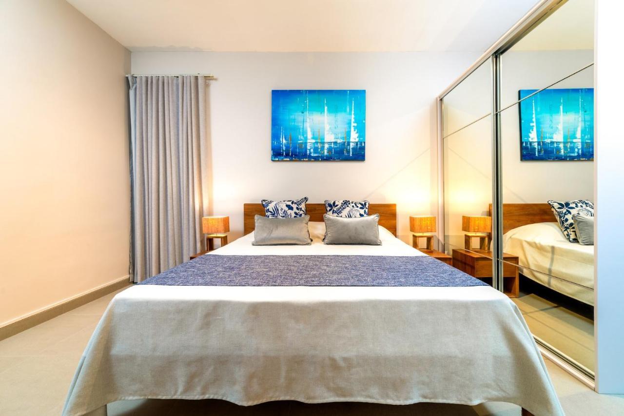 One Bay Residence Modern Contemporary Apartment Flat 4 Гран-Бе Екстер'єр фото