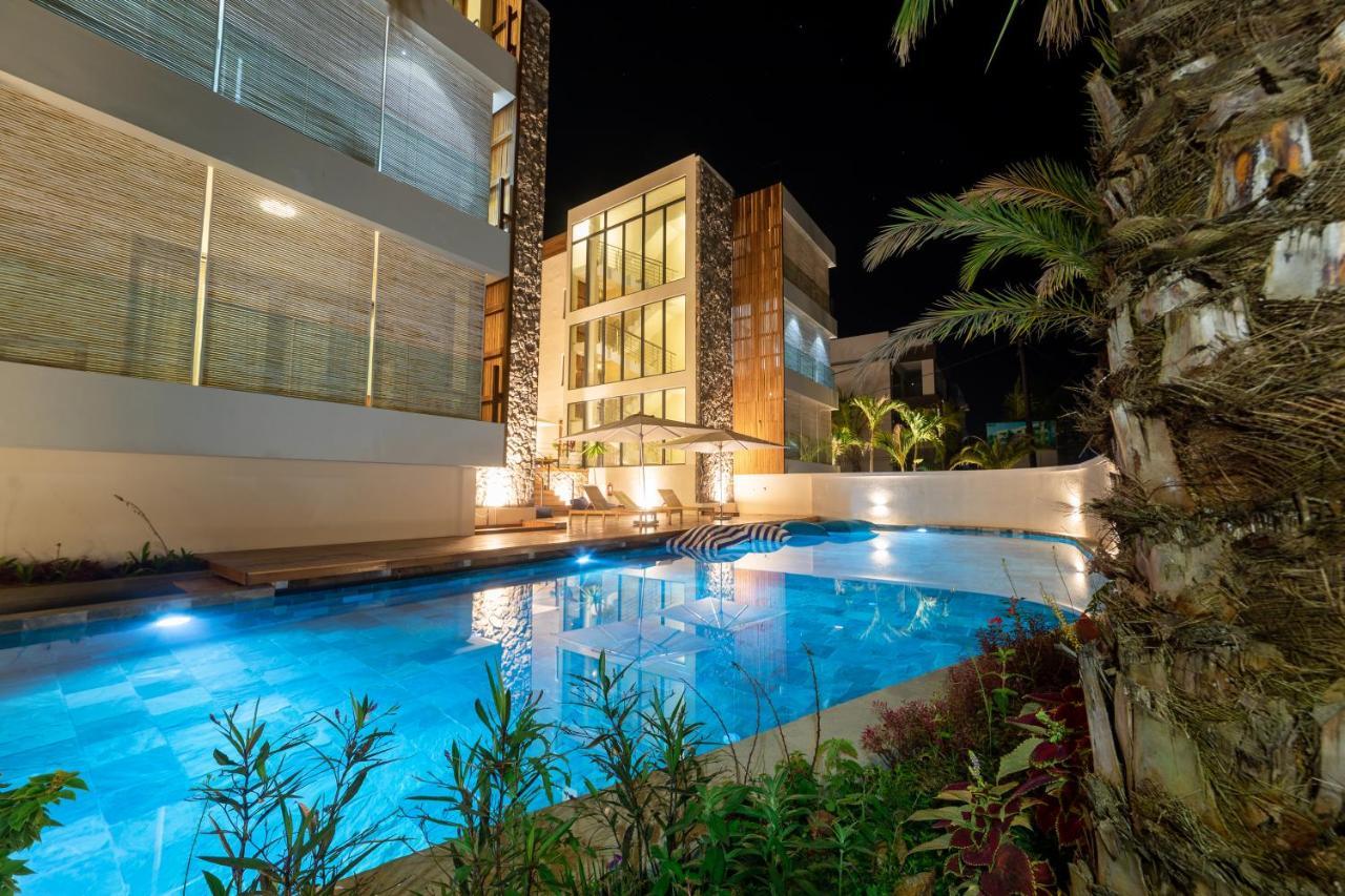One Bay Residence Modern Contemporary Apartment Flat 4 Гран-Бе Екстер'єр фото